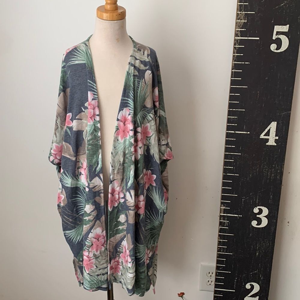 7th Ray XL Gray Pink Tropical Hibiscus Floral Open Front Kimono Cardigan Wrap